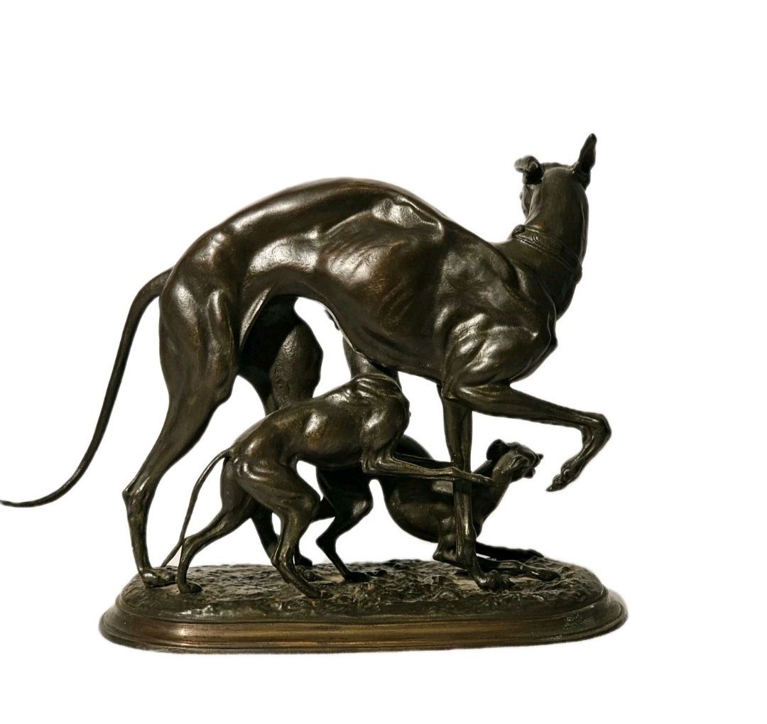 photo vinterior A Bronze Sculpture Of A Group Of Greyhound Dogs  By Antoine Louis Barye