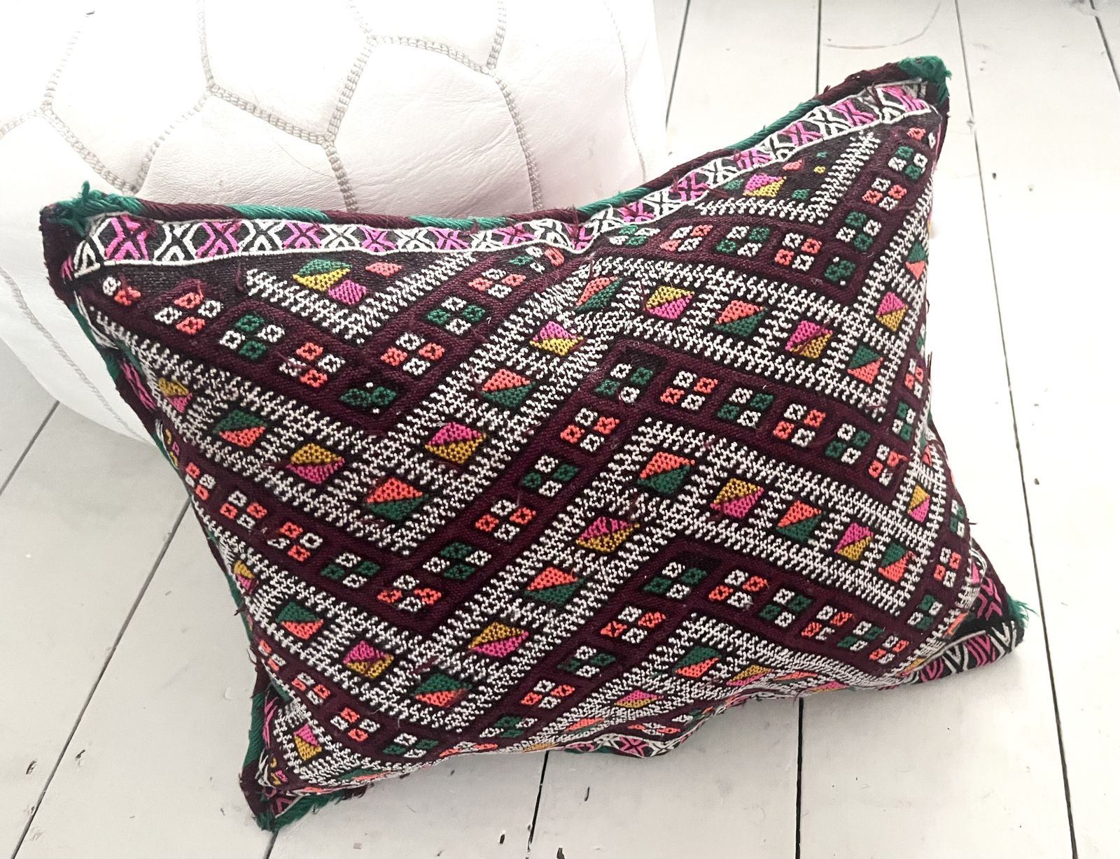 Vintage Moroccan Berber Pillow 39 Cm X 49 Cm Hand Woven  Cushion Cover Kilim