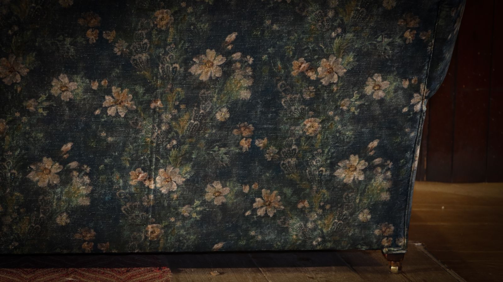 photo vinterior Exquisite George Smith Signature Large 2 Seater Sofa Gp & J Baker Jade Velvet