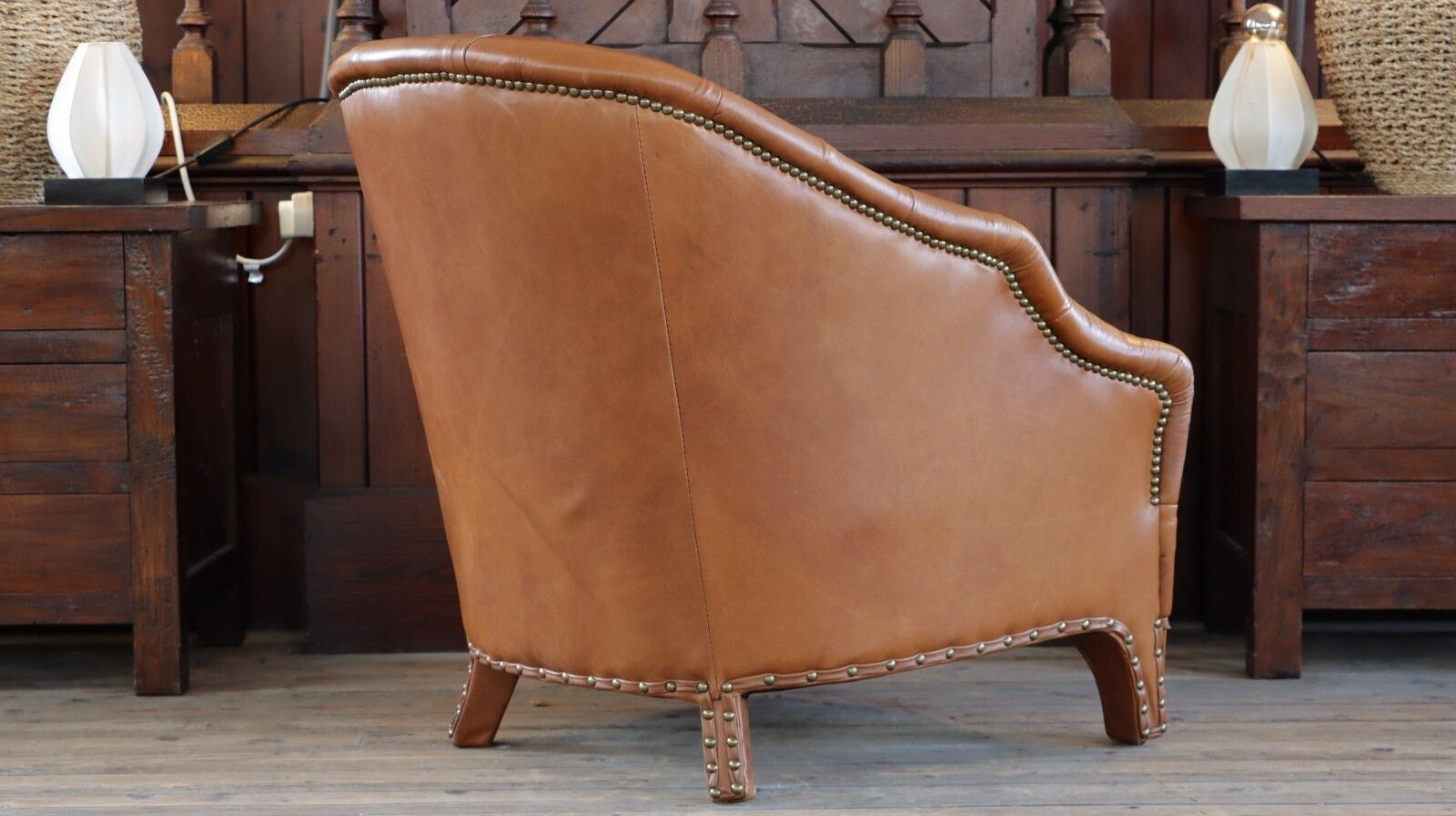 photo furniture Superb Timothy Oulton Branco Savage Tan Leather Club Library Armchair Del 🚚