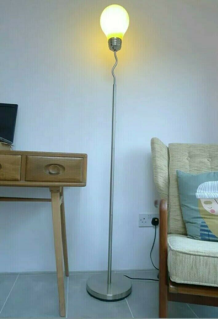 Vintage Retro Pop Art Floor Standing Lamp Giant Oversized Light Bulb Shaped Lamp photo Lighting