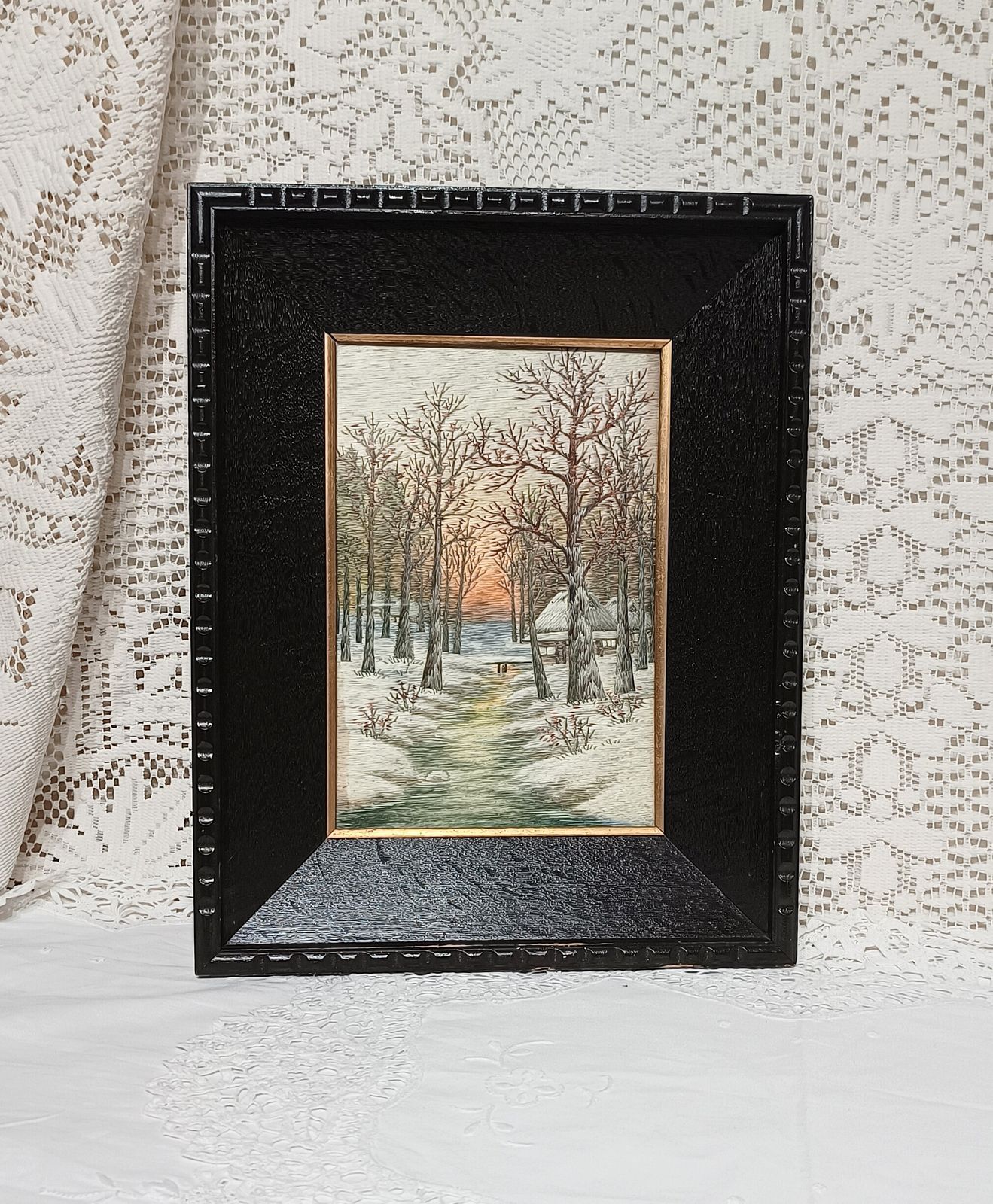 Antique Silk Shading Embroidery Picture Snow Scene,Black Wooden Frame.