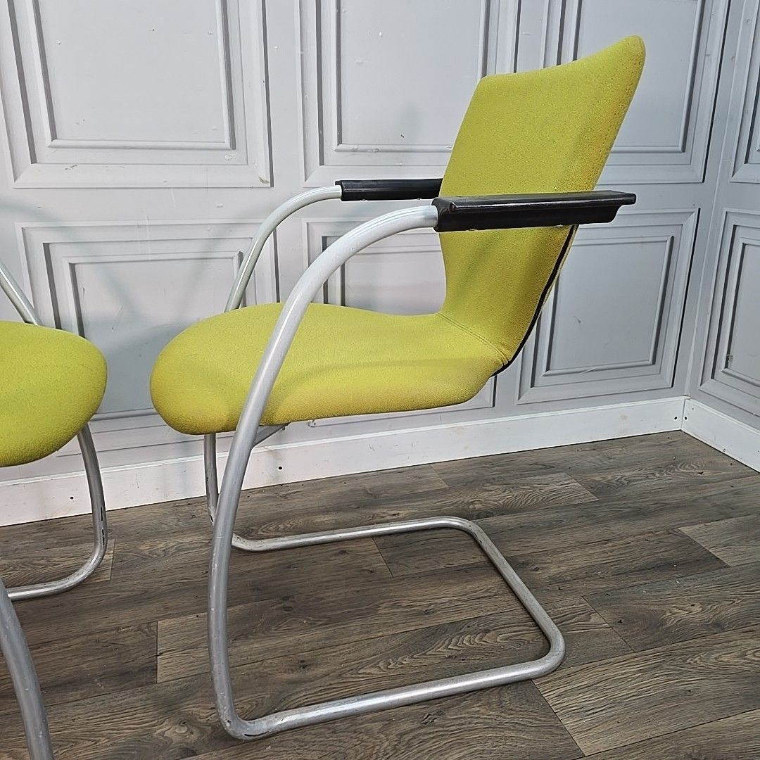 photo buy Pair 2 Cantilever Chairs Orangebox X10 Guest Visitor Office Desk Waiting Room