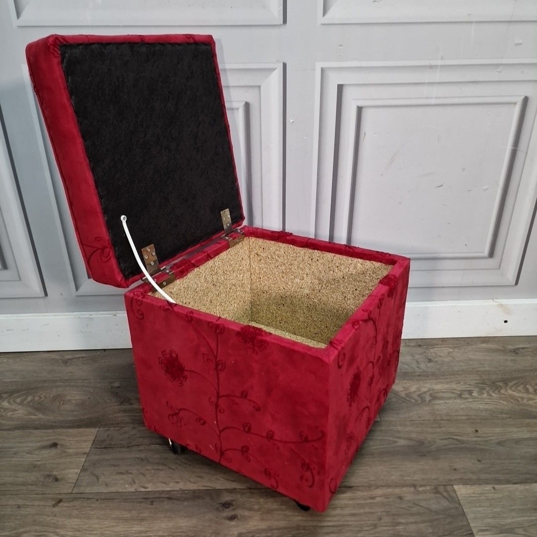 Vintage Ottoman Footstool Red Storage Foot Rest – Lift Up Lid Pouffe Retro photo buy