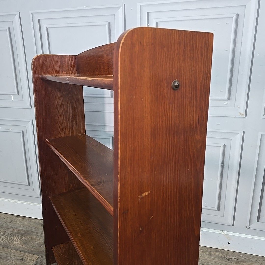 photo vintage Vintage Mid Century Bookcase Oak Veneer – Shelves – School / Utility Shelf Retro