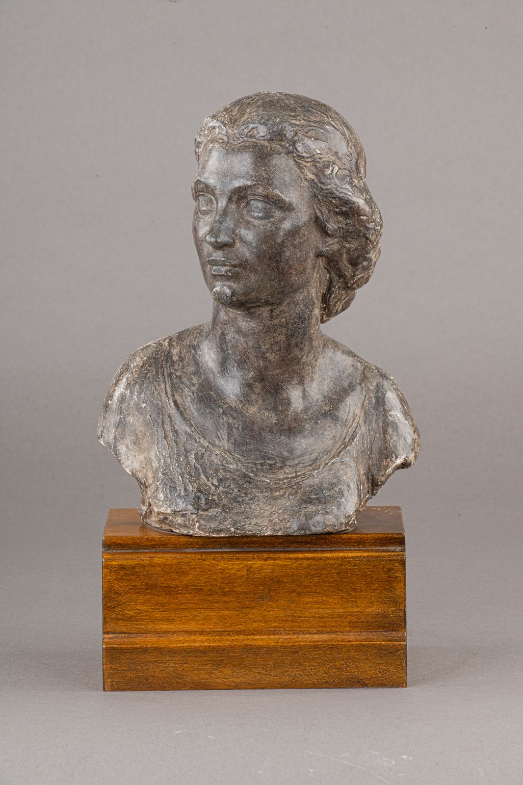 Richard Garbe, Ra   Alfreda, The Artist's Daughter   1950s Patinated Plaster photo vinterior