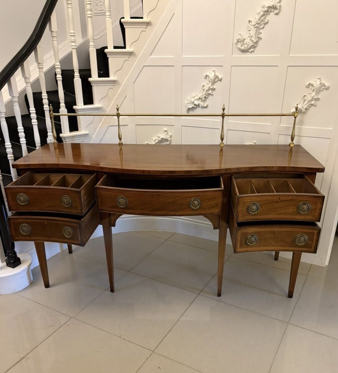 Antique Early 20th Century Figured Mahogany Serpentine Sideboard photo 4785.0