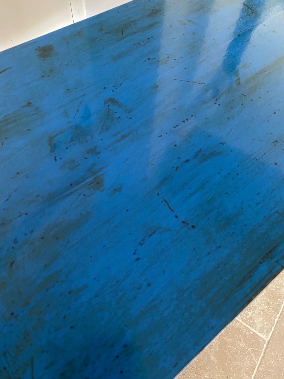 Cobalt Blue Lacquered Side Table photo 325.0