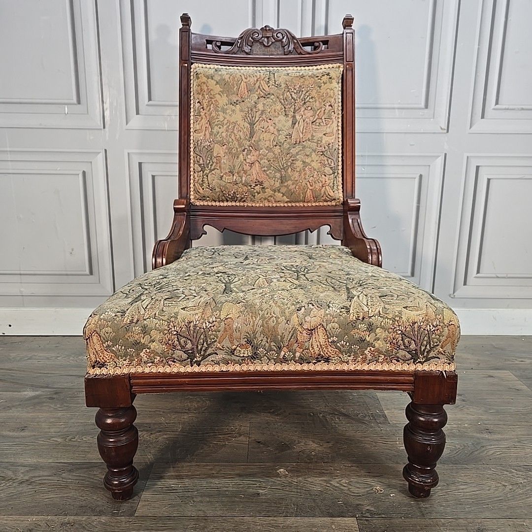 photo vinterior Antique Upholstered Nursing Chair Low Hall Solid Carved Wooden Tapestry Seat