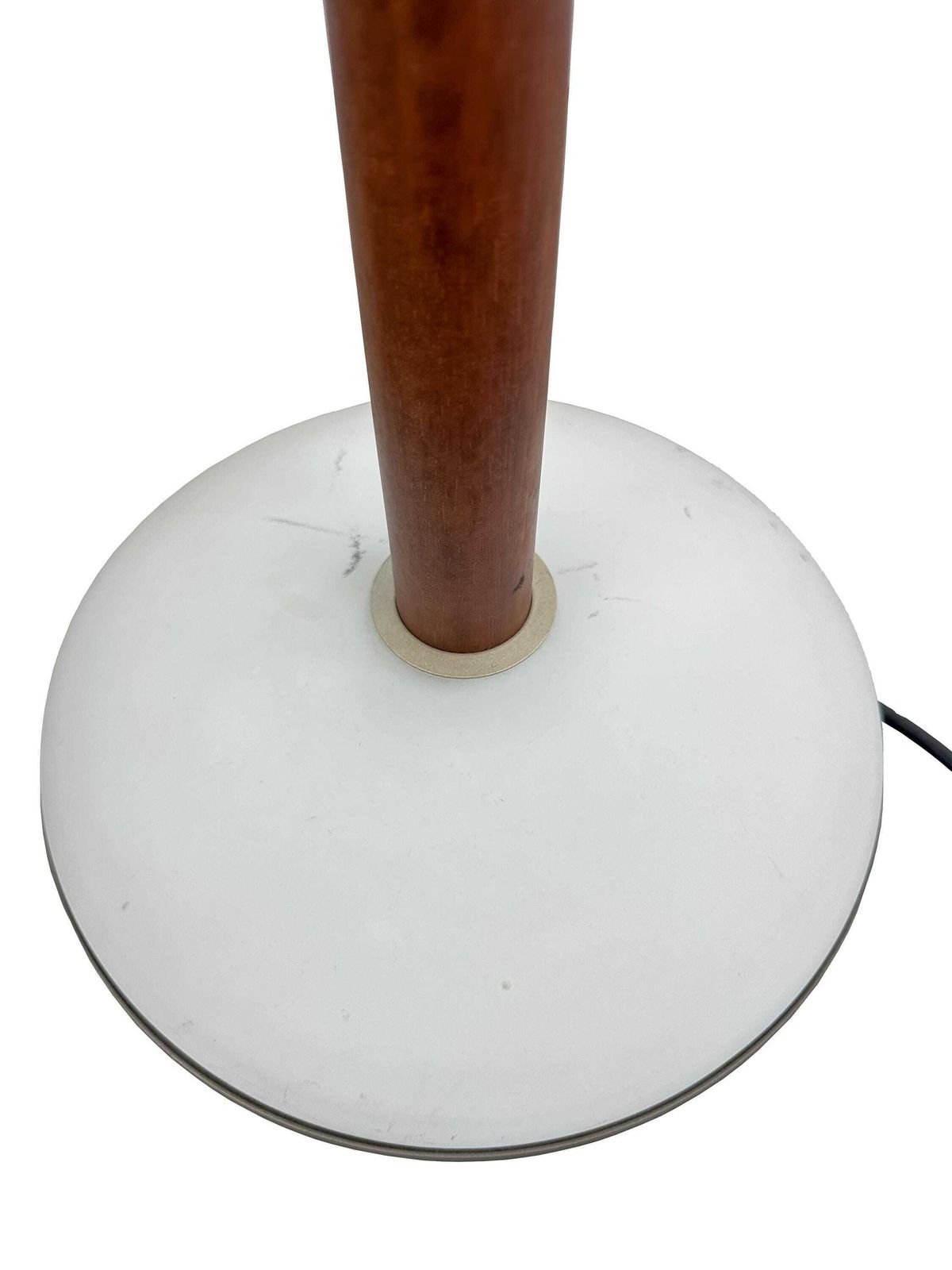 Pair Of Vintage Pao F Standing Floor Lamps – Matteo Thun For Arteluce, Italy (1990s) Postmodern photo vintage