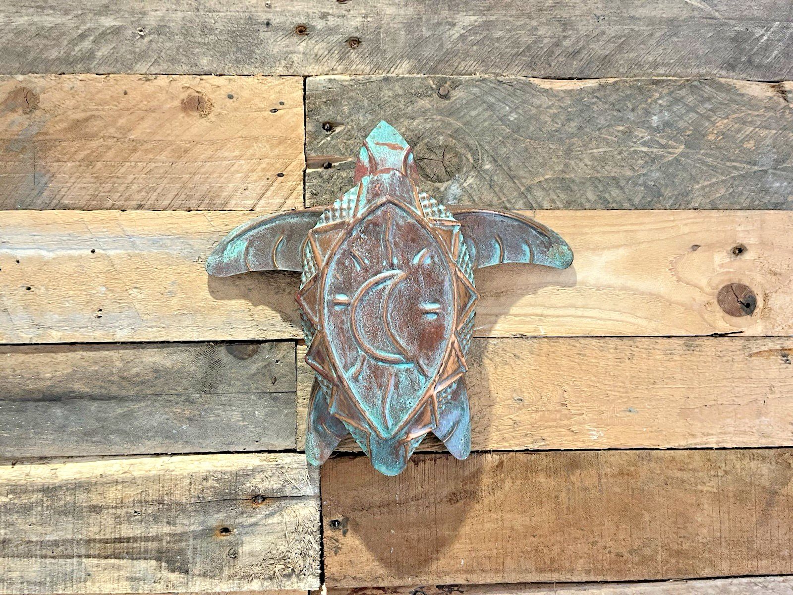 photo vintage Vintage C1999 Copper Verdigris Moon Turtle Wall Folk Art By U.S Artist Kurt Ruby