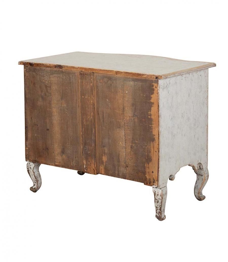 18th Century Swedish Rococo Serpentine Front Commode photo Furniture