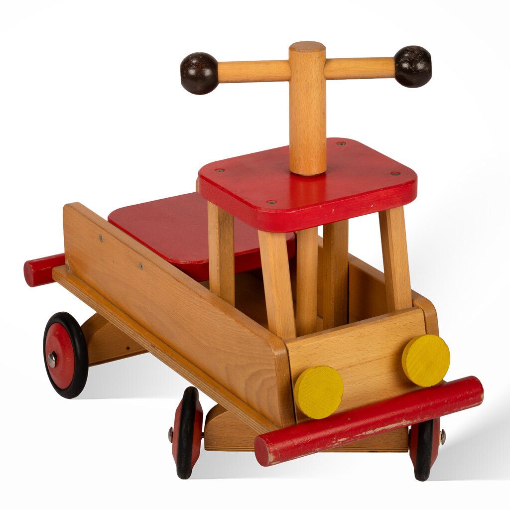 Wooden Car, 1970s, Vintage photo vinterior