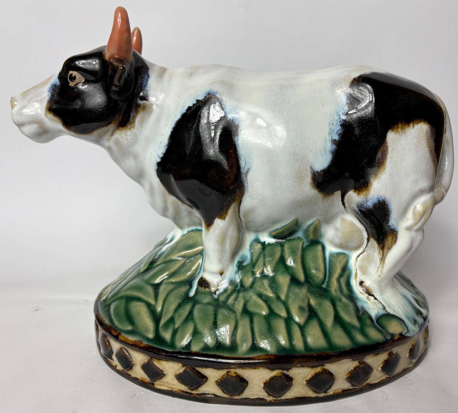 Pair Of Vintage Glazed Ceramic Farm Animals – Cow & Pig On Oval Bases (C.25cm) photo furniture