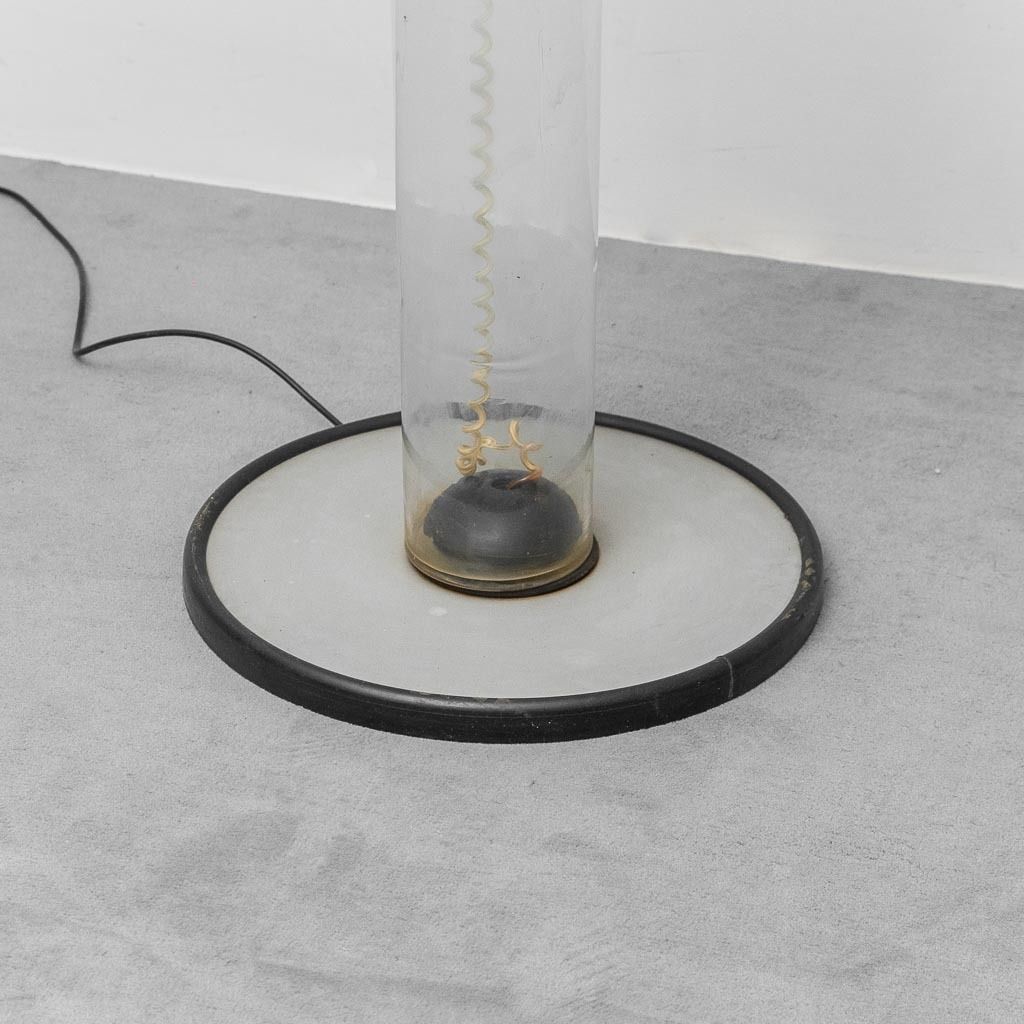 photo furniture “Pila” Floor Lamp By Giusto Toso For Leucos Italia, 1960s, Vintage, Modern Antiques