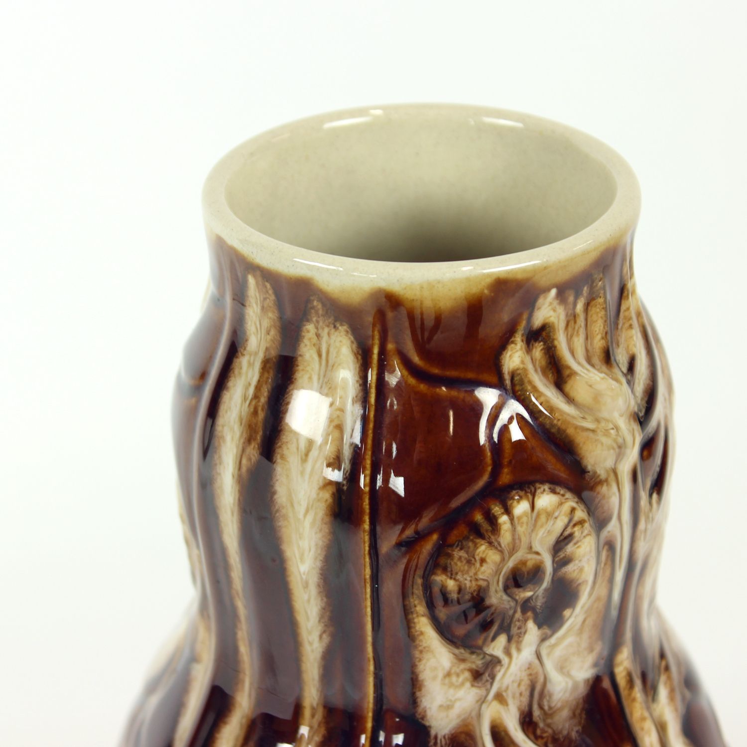 Mid Century Porcelain Trompe L’œil Vase, Czechoslovakia photo vinterior