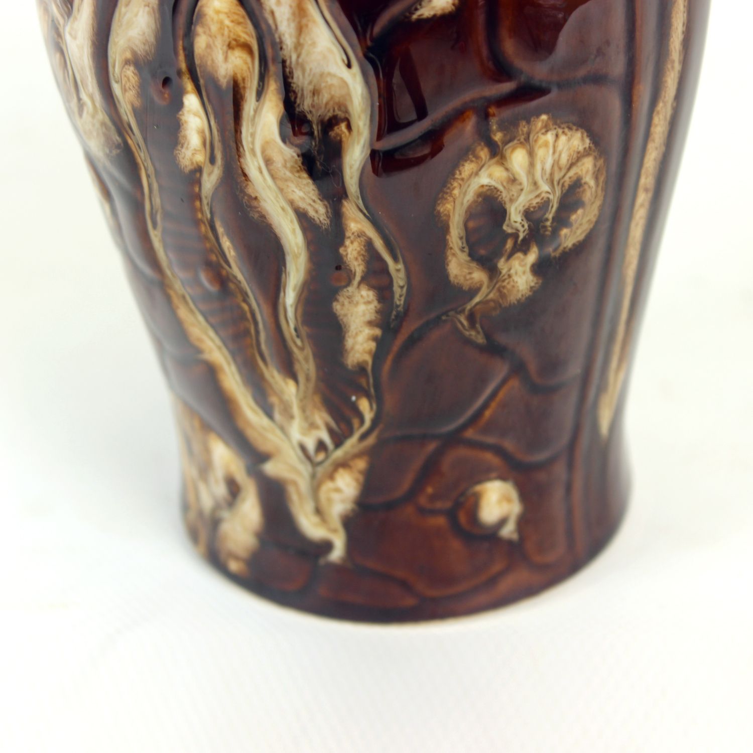 Mid Century Porcelain Trompe L’œil Vase, Czechoslovakia photo vintage