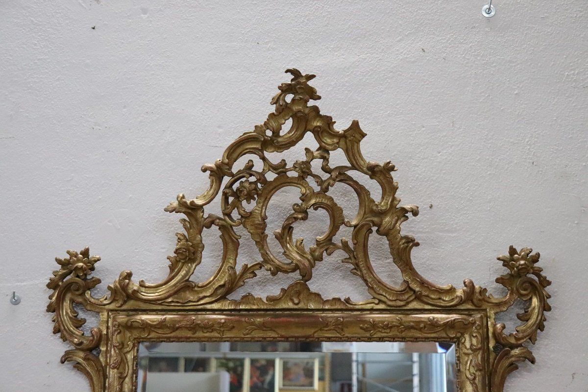 photo furniture Carved And Gilded Wood Wall Mirror, Early 20th Century