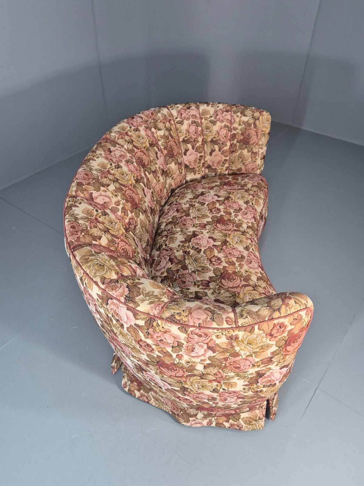 photo furniture 2 Seater Banana Sofa Vintage Danish Art Deco Floral Upholstery  Eb10788 V2ss