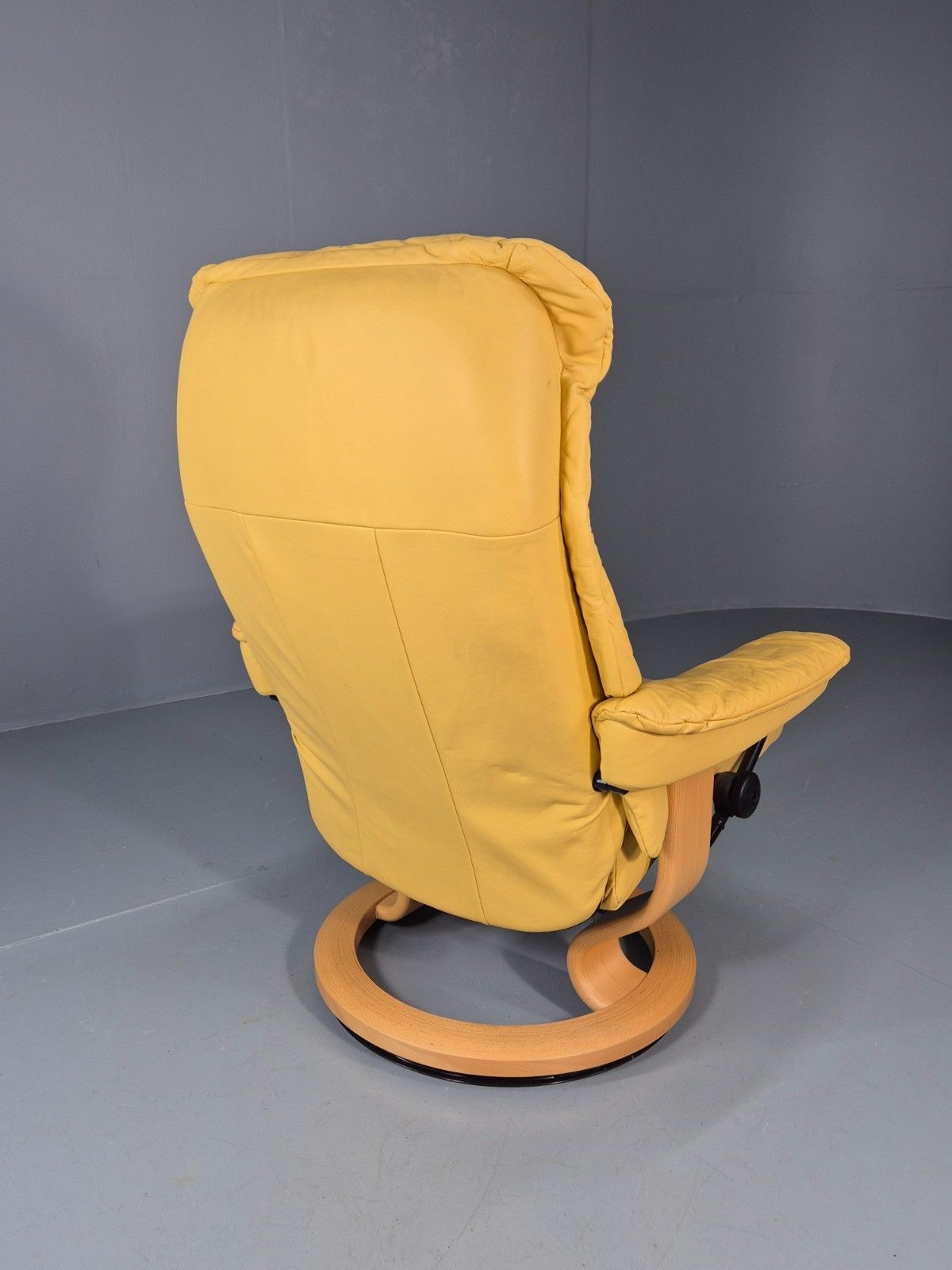 Furniture Stressless Swivel Recliner Chair  Ekornes Yellow Leather 1990s Eb11574 Mwoo photo