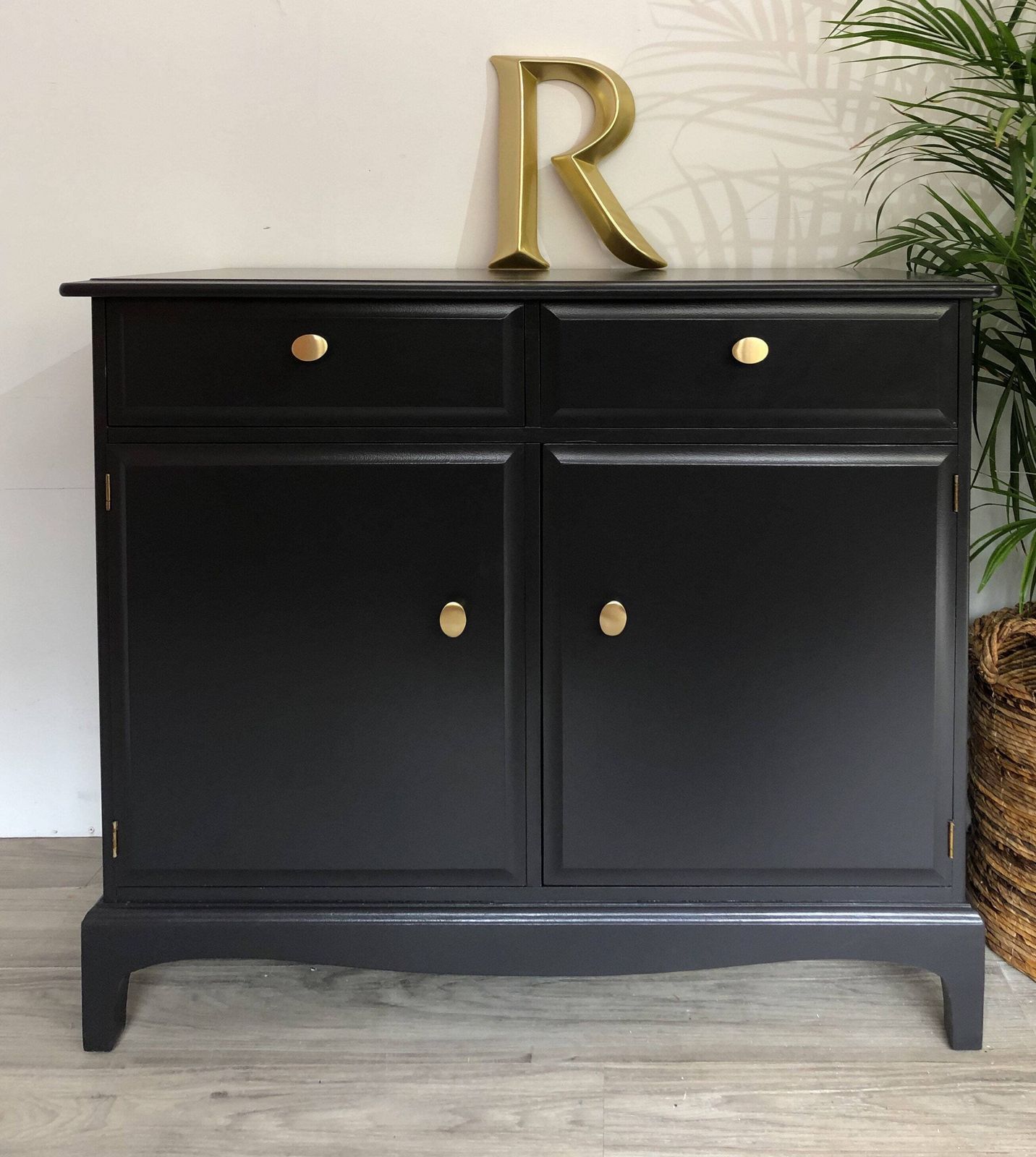 Stag Minstrel Small Sideboard Black