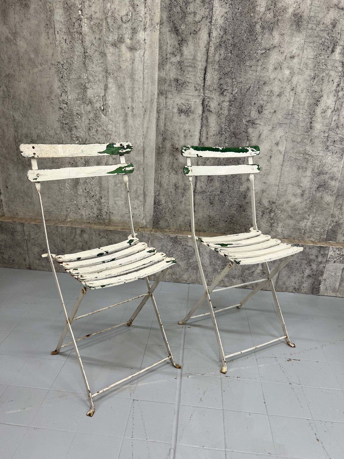 White Metal Folding Garden Table And Set Of 4 Folding Chairs photo for sale