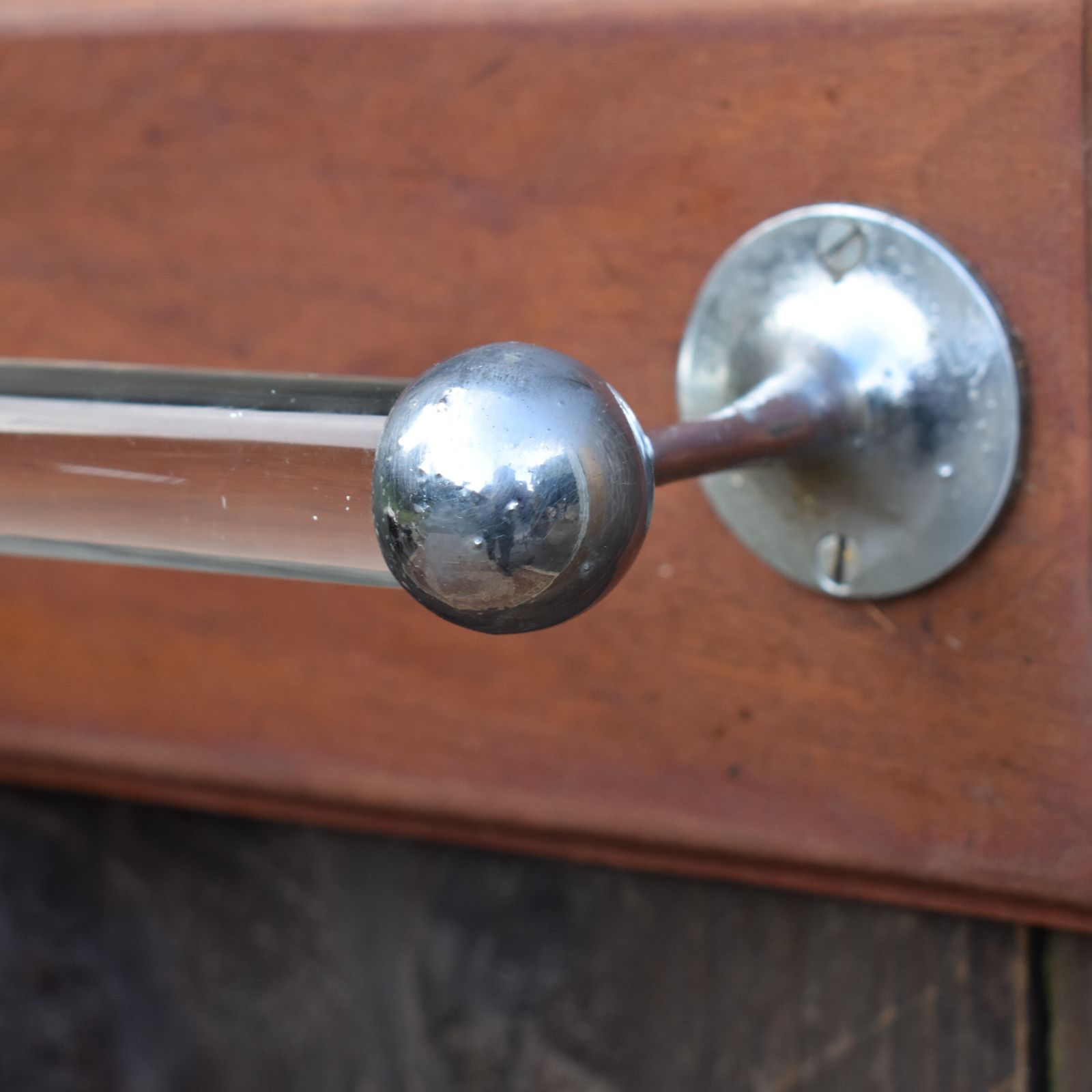 photo furniture Antique 1930 Art Deco French Acanthus Glass Nickel Plated Gallery Bar Towel Rail