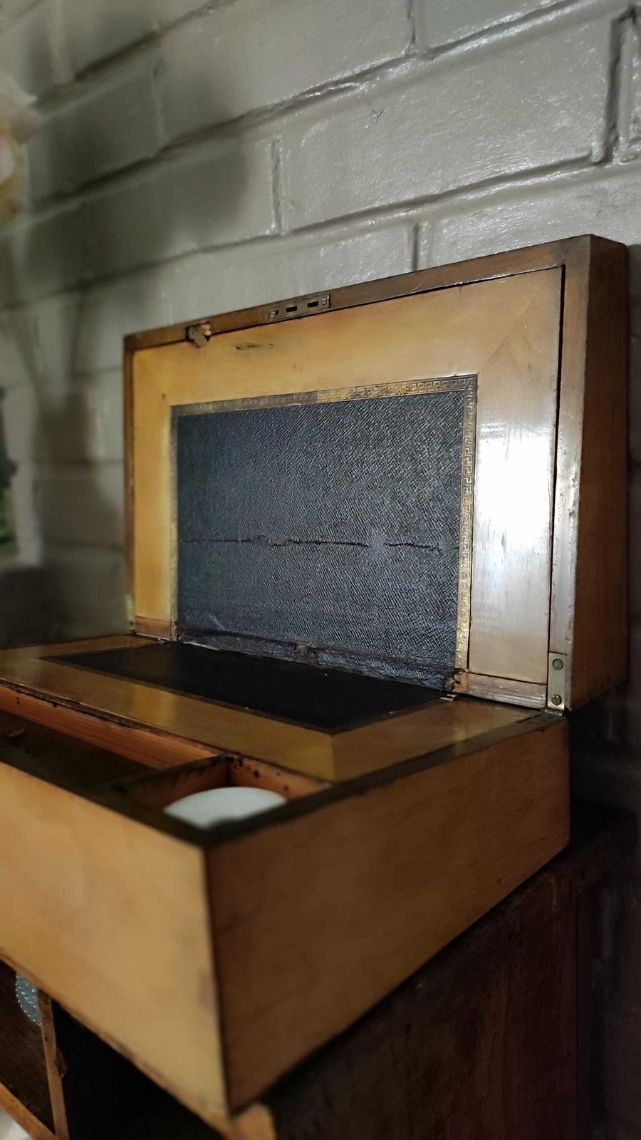 392.0 Antique French Wooden Portable Desk Writing Slope Box With Inkpots photo