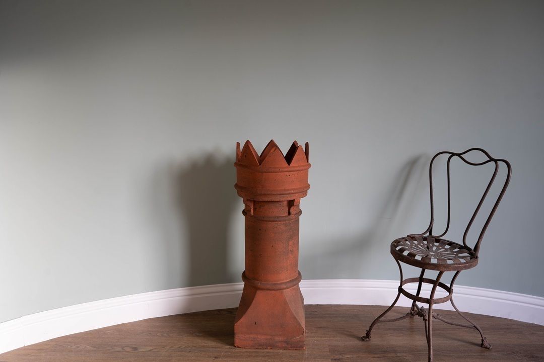Antique Terracotta Chimney Pot photo 300.0
