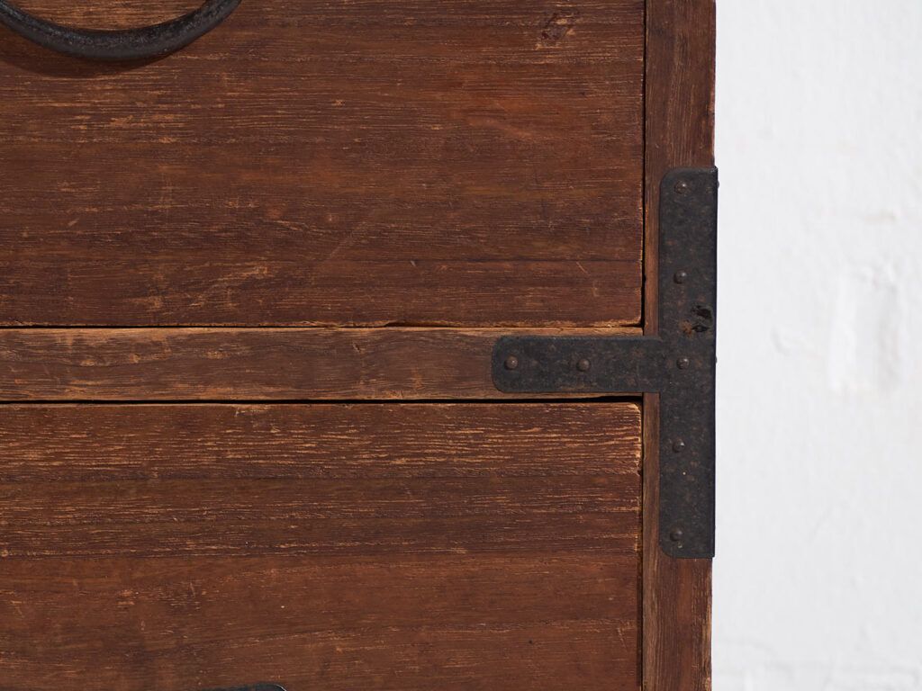 photo for sale Antique Japanese Tansu Chest Of Drawers – Meiji / Taishō Period (C.1868 1926) #29