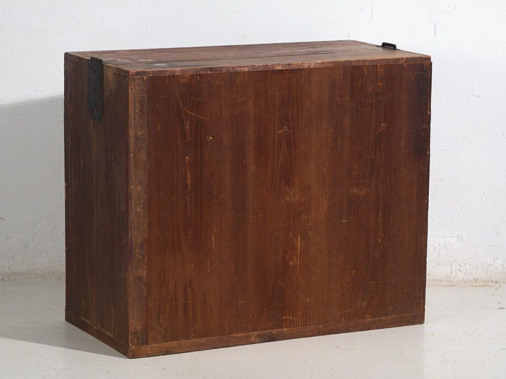 photo for sale Antique Japanese Chest Of Drawers – Meiji / Taishō Period (C.1890 1926) #50