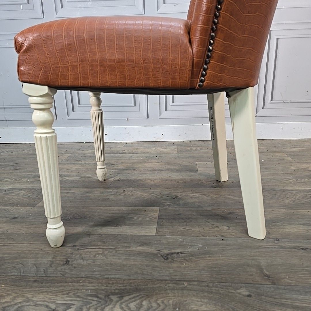 photo vinterior Retro Vintage Side Chair Faux Leather Upholstered – Croc Effect Vinyl Seat