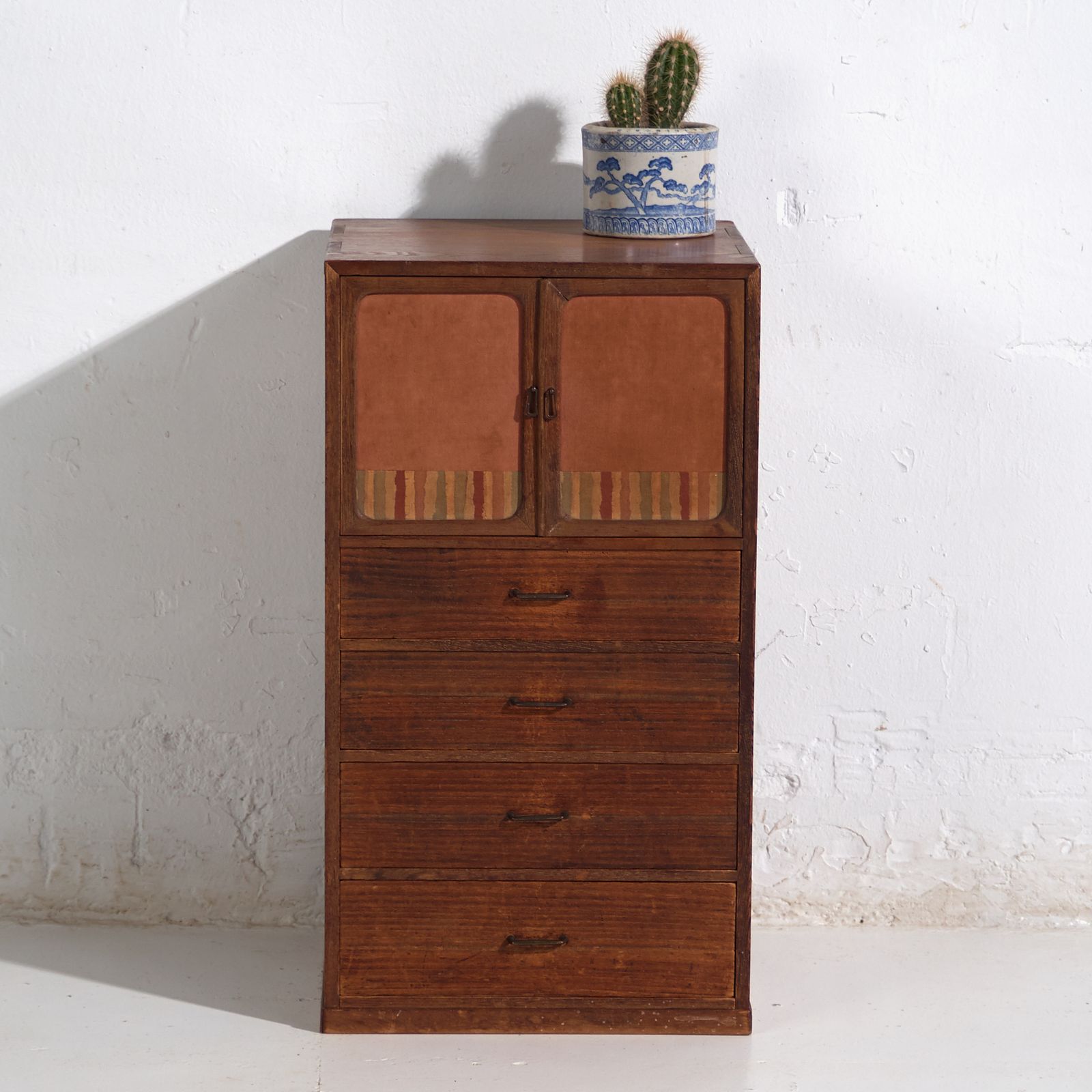Small Antique Japanese Cabinet – Showa Period (C.1945 1970) #23