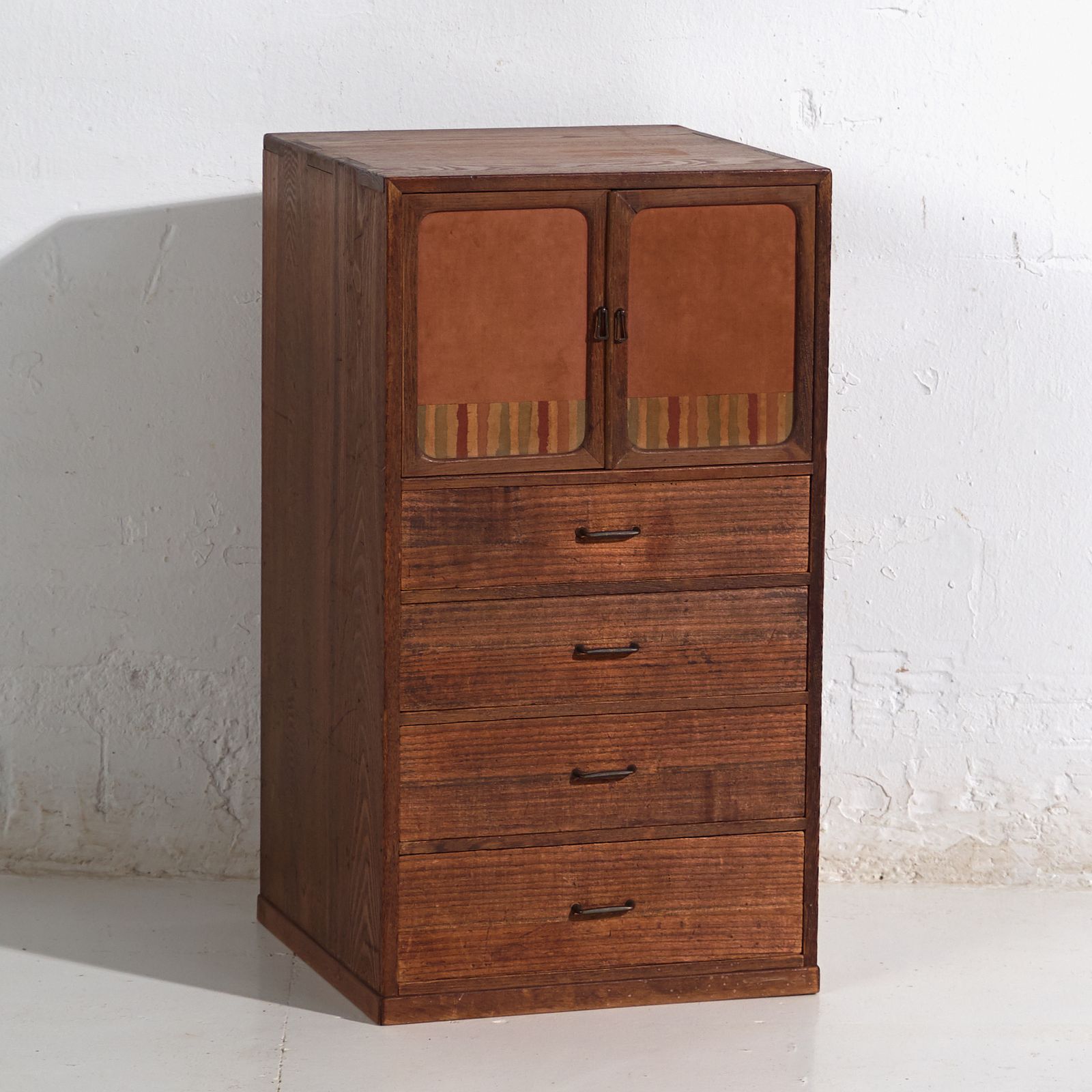 photo vinterior Small Antique Japanese Cabinet – Showa Period (C.1945 1970) #23