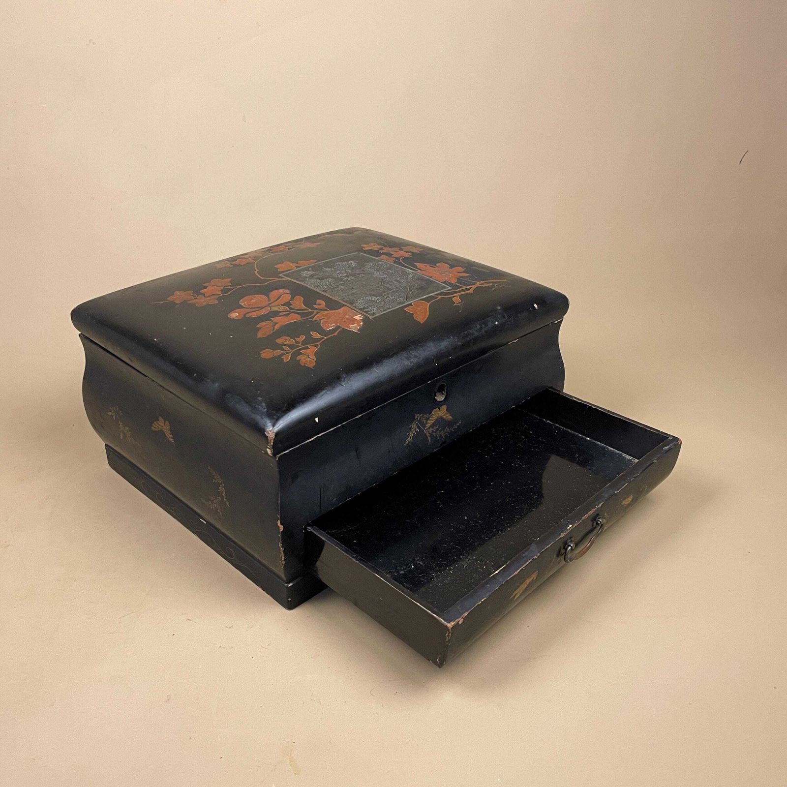 Antique Oriental Lacquer Box Black Painted Jewellery Sewing Box Floral Pattern Asian Chinoiserie Storage Chest Dressing Table Decor photo buy