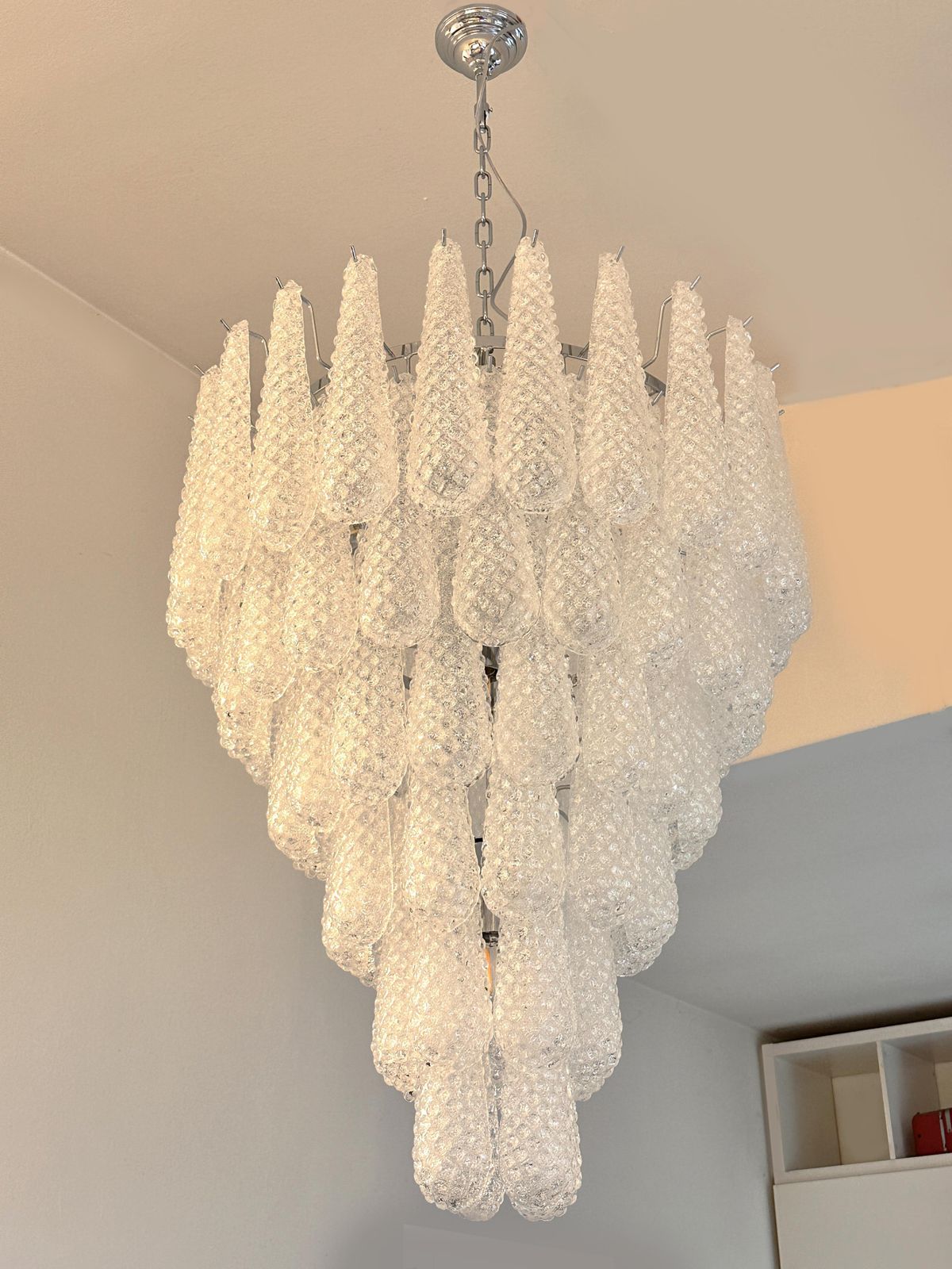 Venetian Luxury Mid Century Modern "Conchiglie" Murano Glass Chandelier photo furniture