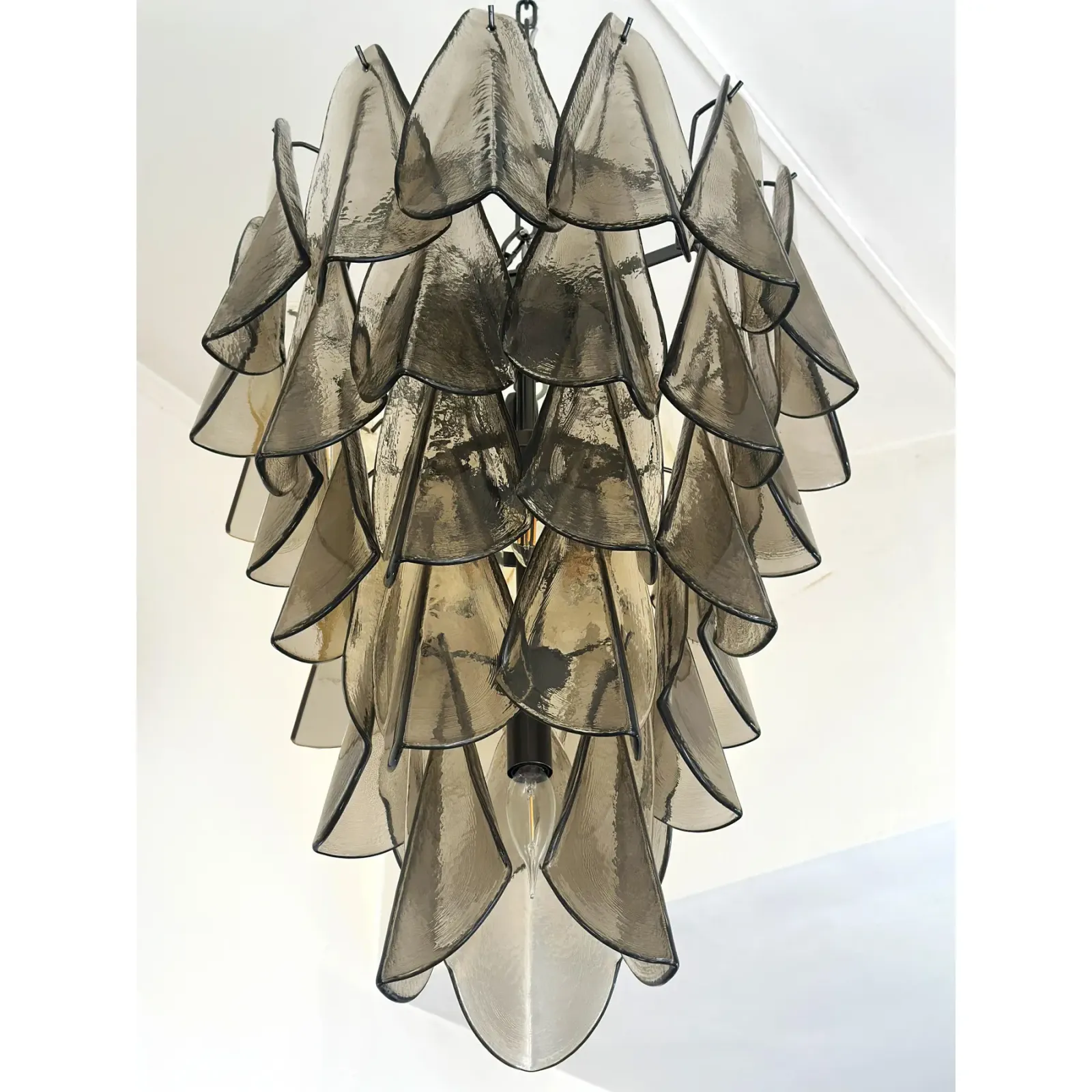 Modern Venetian “Rondini” Chandelier – Smoked Fumè Murano Glass Cascade photo for sale