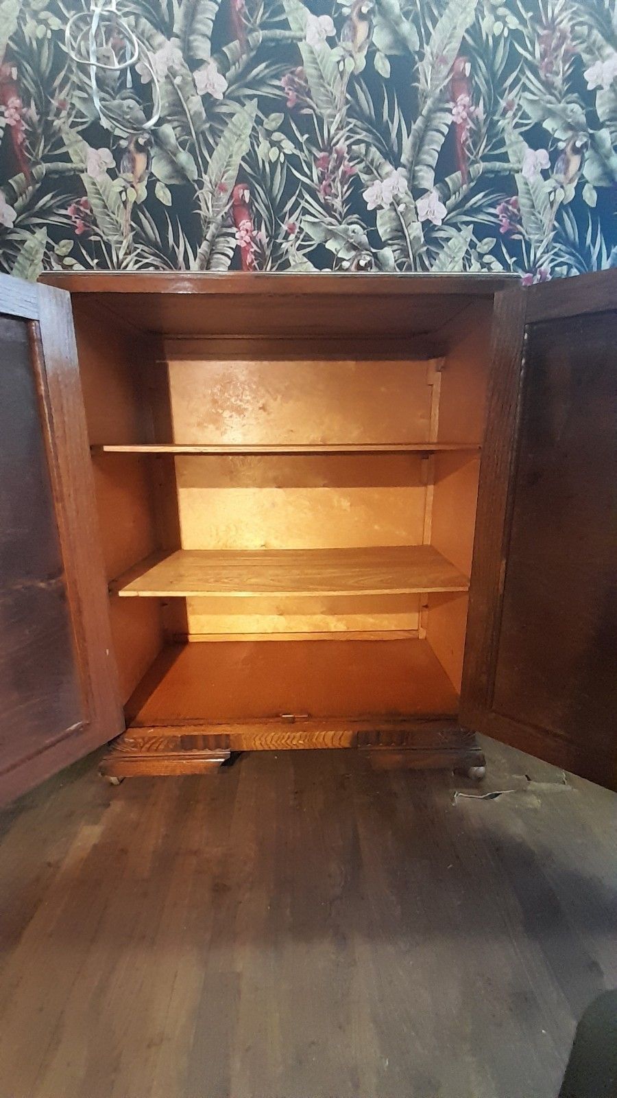 1930s Art Deco Medium Oak Tallboy/Linenpress With Doors And 2 Shelves photo 295.0