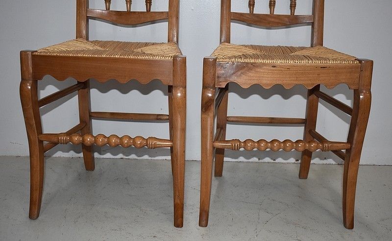 Suite Of 4 Restoration Chairs In Cherry 19th photo vintage