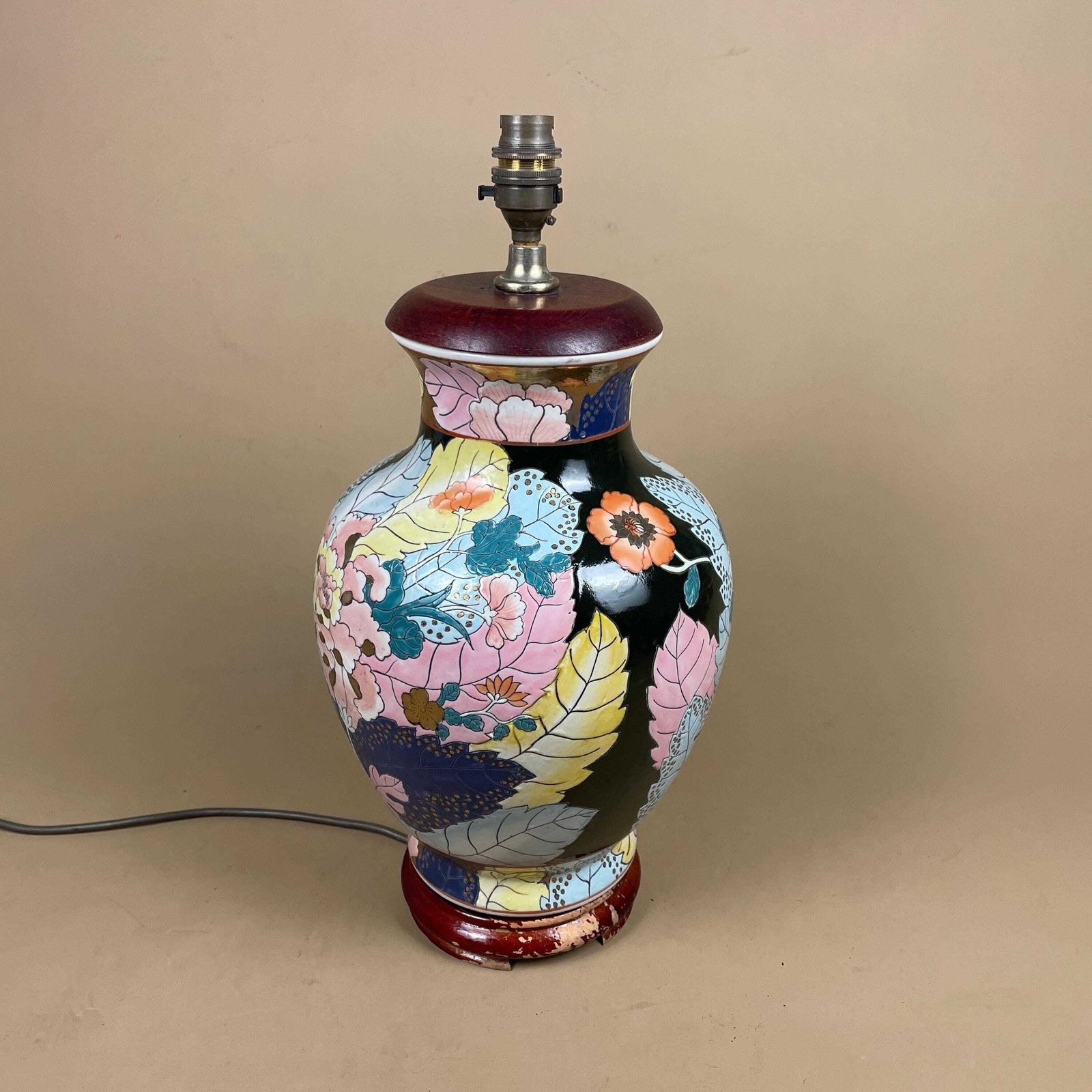 Oriental Ceramic Lamp Light Bedside Table Hand Painted Floral Design Black Pink Chinese Vase Cottage Antique Wood Base Elegant Classic