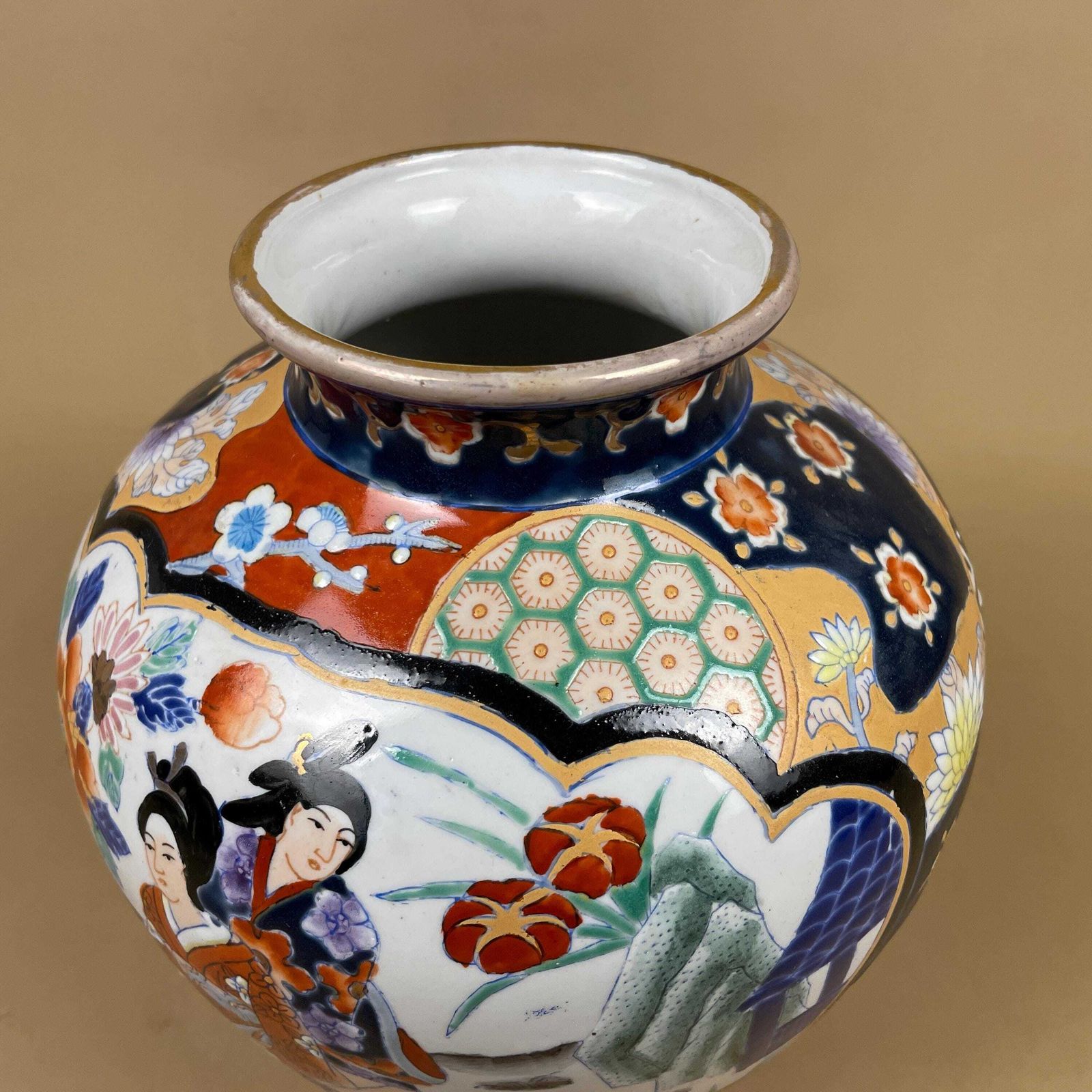 Oriental Antique Decorative Vase Ceramic Pot Japanese Vintage Display Ginger Jar Hand Painted Asian Old Aged Figures Floral Pattern photo vinterior