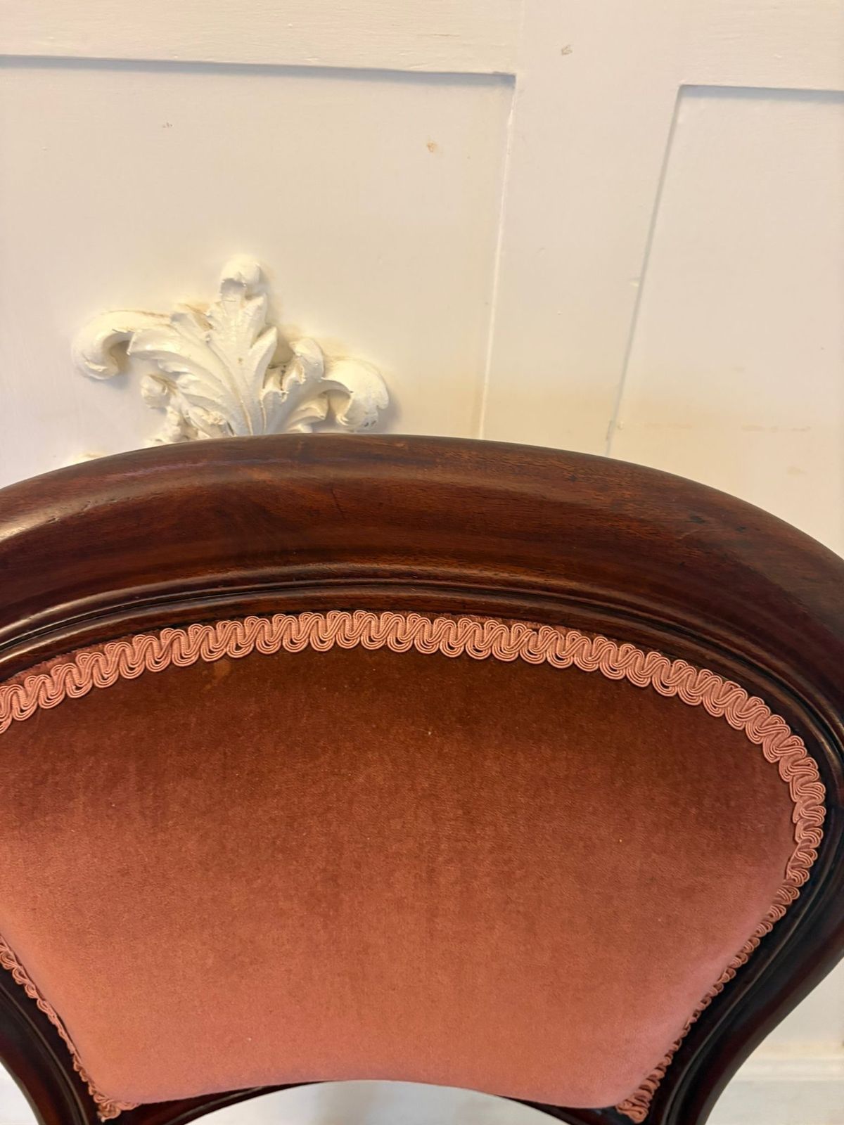 Antique Set Of 6 Mahogany Dining Chairs With Tulip Legs photo 2995.0