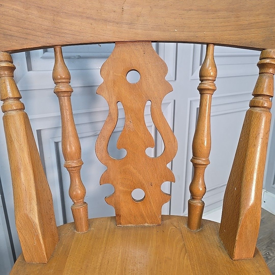 Furniture Antique Wooden Farmhouse Chairs Pair 2 Victorian Style Solid Turned Country photo