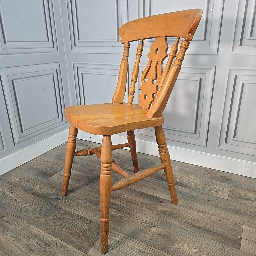 140.0 Antique Wooden Farmhouse Chairs Pair 2 Victorian Style Solid Turned Country photo