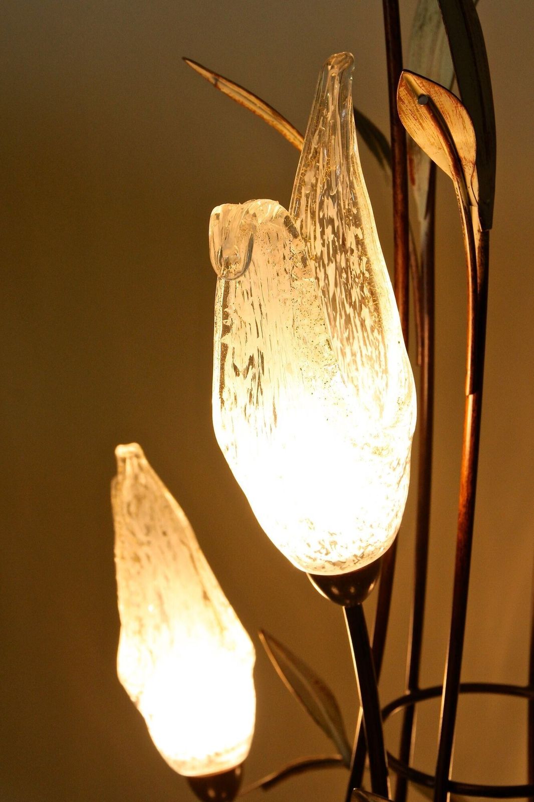 2470.0 20th Century Murano Glass Swan Floor Lamp, Painted Reed Leaves, It Circa 1970 photo