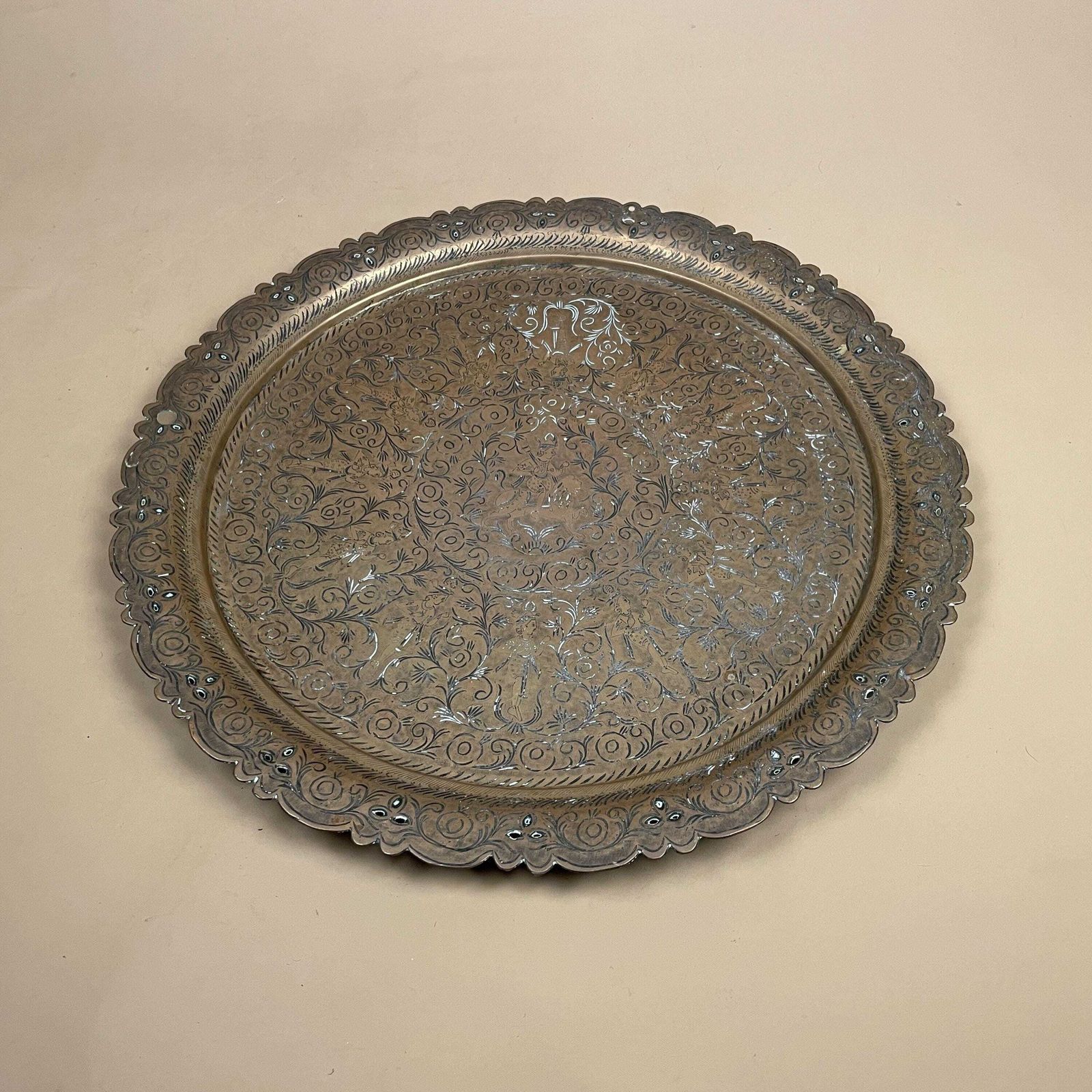 Antique Metal Gold Indian Patterned Brass Tray 40cm Plate Asian Handmade Etched Intricate Decorative Patterned Wall Art Round Vintage photo Home Decor