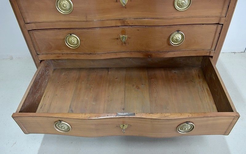 photo furniture Louis XV Crossbow Chest In Cherry Blond 18th