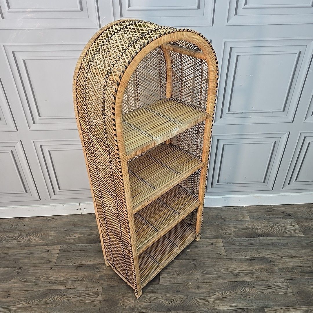 Vintage Wicker Rattan Bookcase étagère – Arched Top Shelf Unit – Boho Retro Cane photo furniture