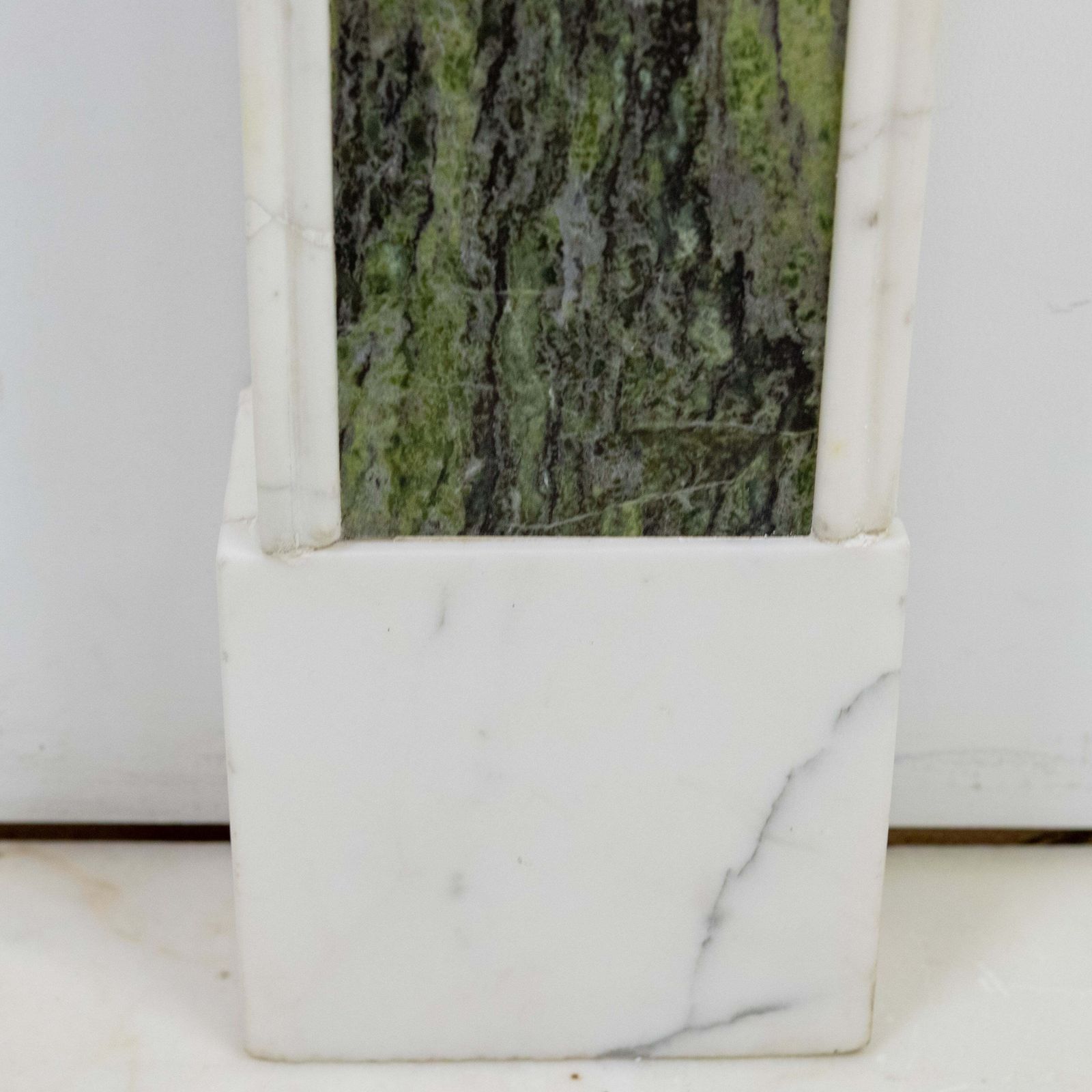 photo vintage Antique Regency Statuary & Verde Marble Fireplace Surround