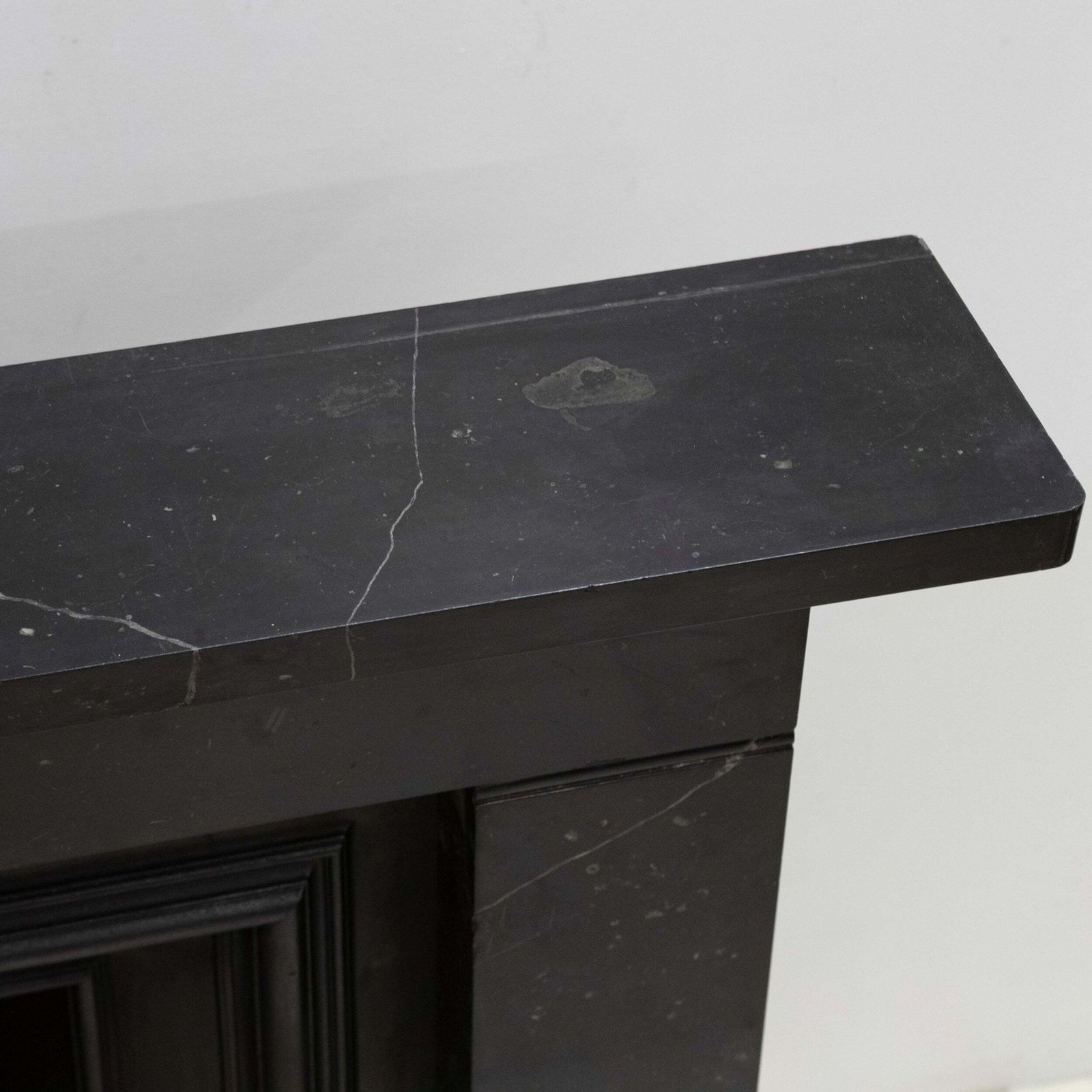 Antique Georgian Belgian Black Marble Fire Surround & Insert photo vinterior